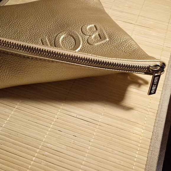 NWOT IMOSHION Bonjour Au Revoir Gold Vegan Leather Wristlet Purse Makeup Bag - Picture 6 of 10